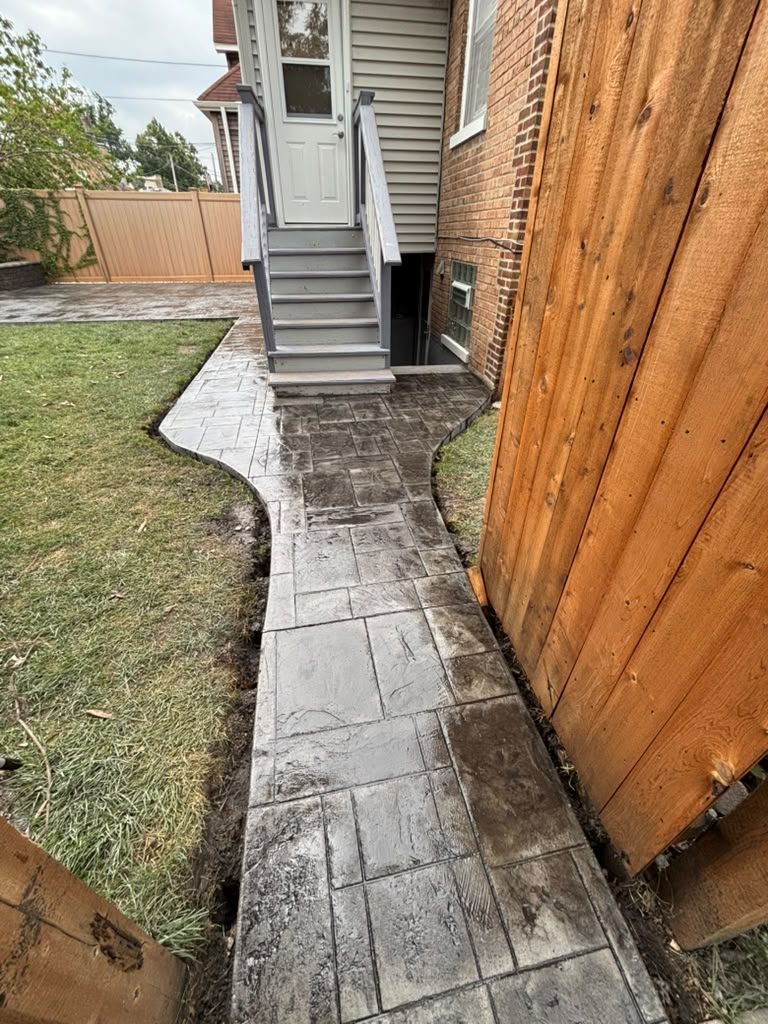 Backyard walkway build, stage 11 of 12 — Chicago, IL